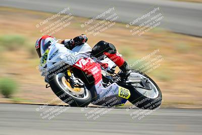 media/May-31-2025-Classic Track Day (Sat) [[da23ab3028]]/Group A/Session 2 (Turns 1 and 3)/